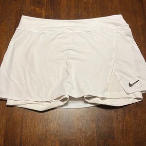 White Nike Size Large Court Victory Slim Fit Tennis Skort